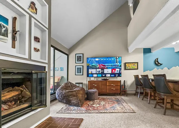 Wh405 Wheeler House Apartment *